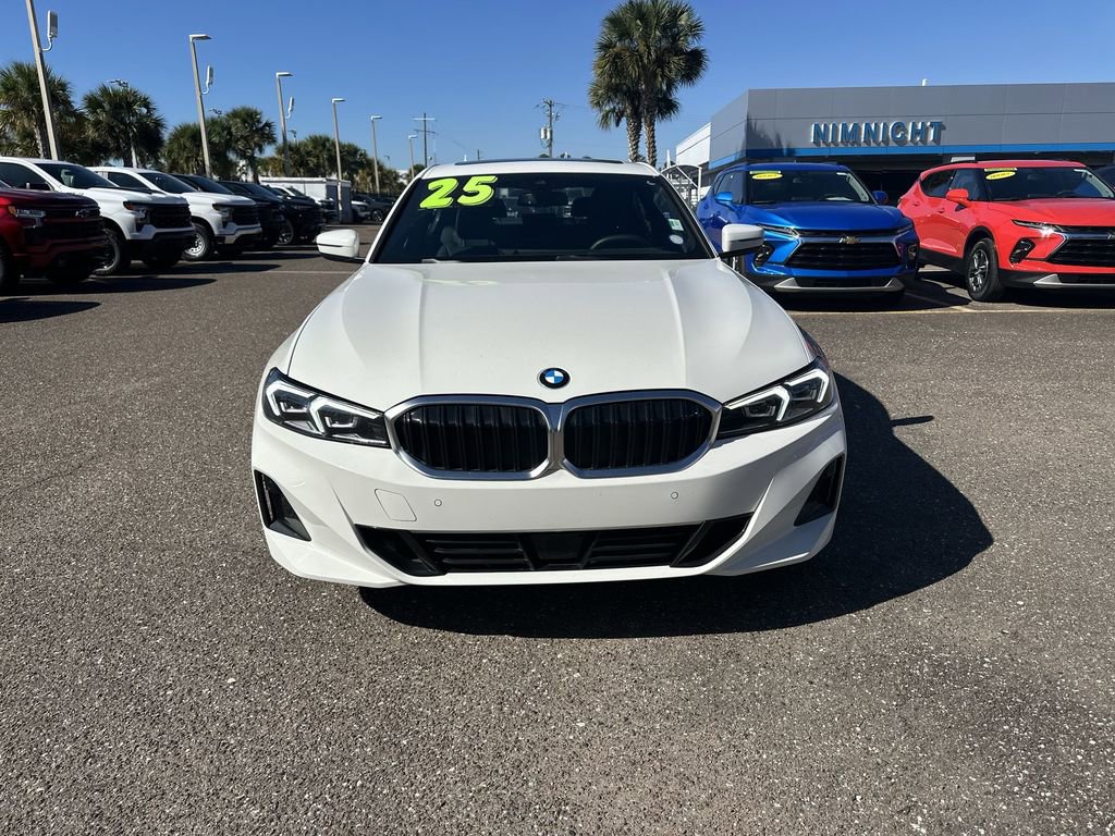 Used 2025 BMW 330i Sedan image 11