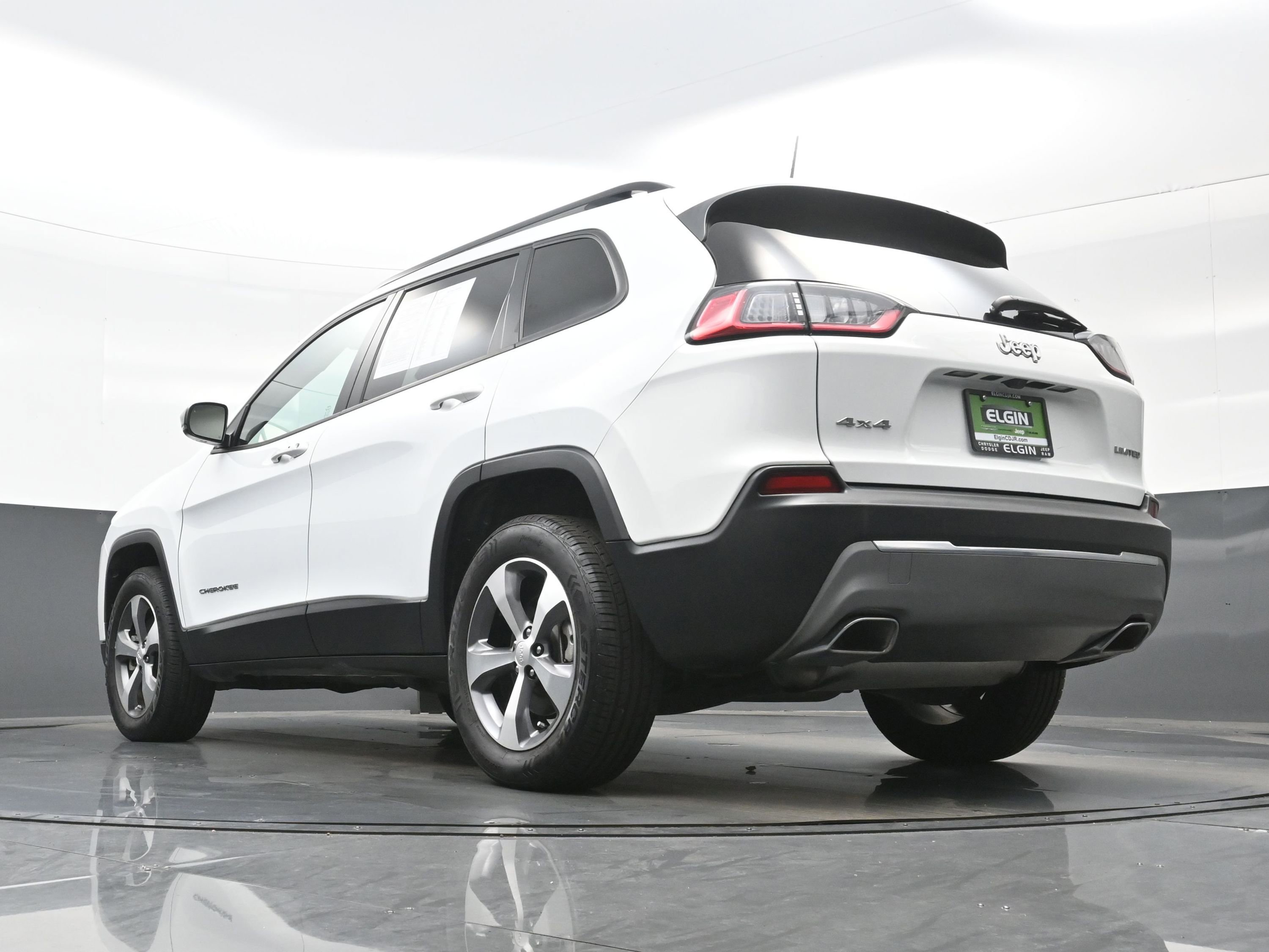 Used 2022 Jeep Cherokee Limited image 29