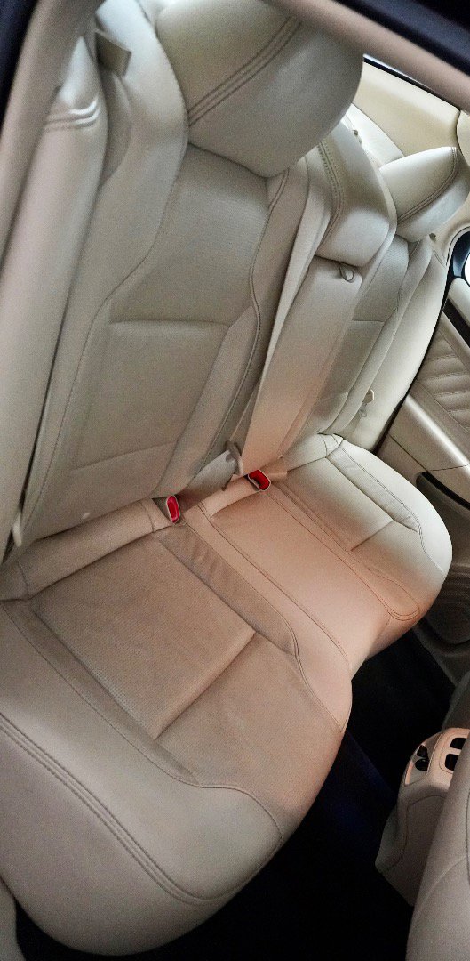 Used 2016 Ford Taurus Limited image 8