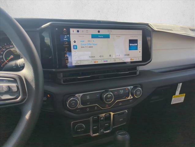 New 2026 Jeep Gladiator Sport image 9