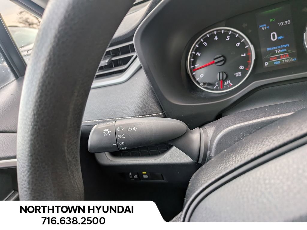 Used 2021 Toyota RAV4 LE AWD/4WD image 27