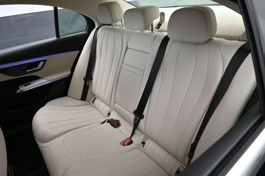 Used 2025 Mercedes-Benz E 350 Sedan w/ Winter Package image 38
