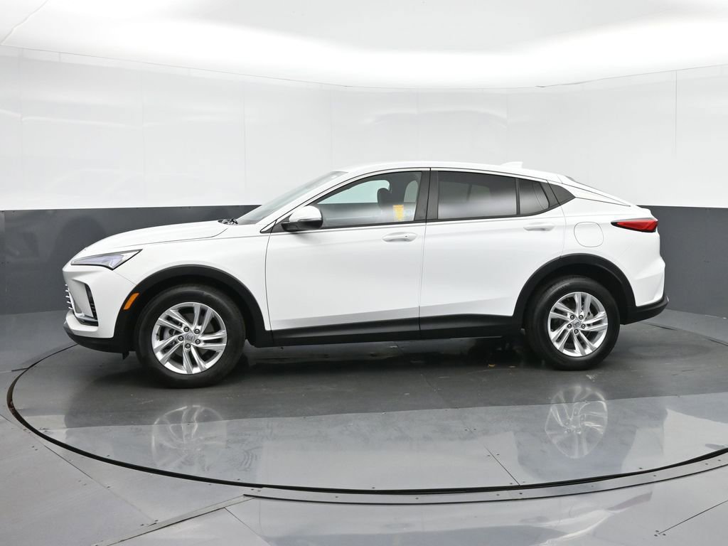 Used 2024 Buick Envista Preferred w/ Convenience I Package image 4