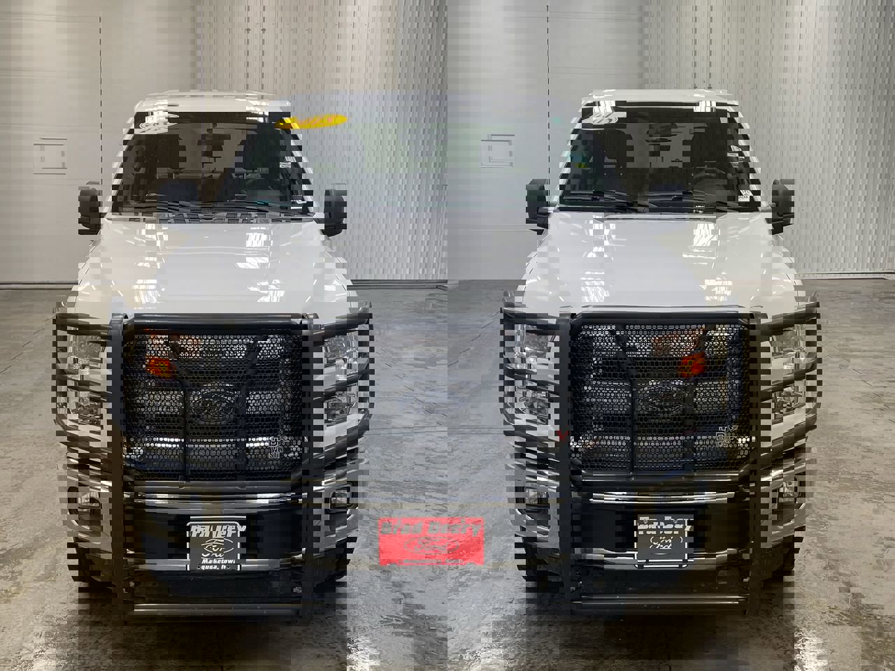 Used 2015 Ford F150 XLT image 2