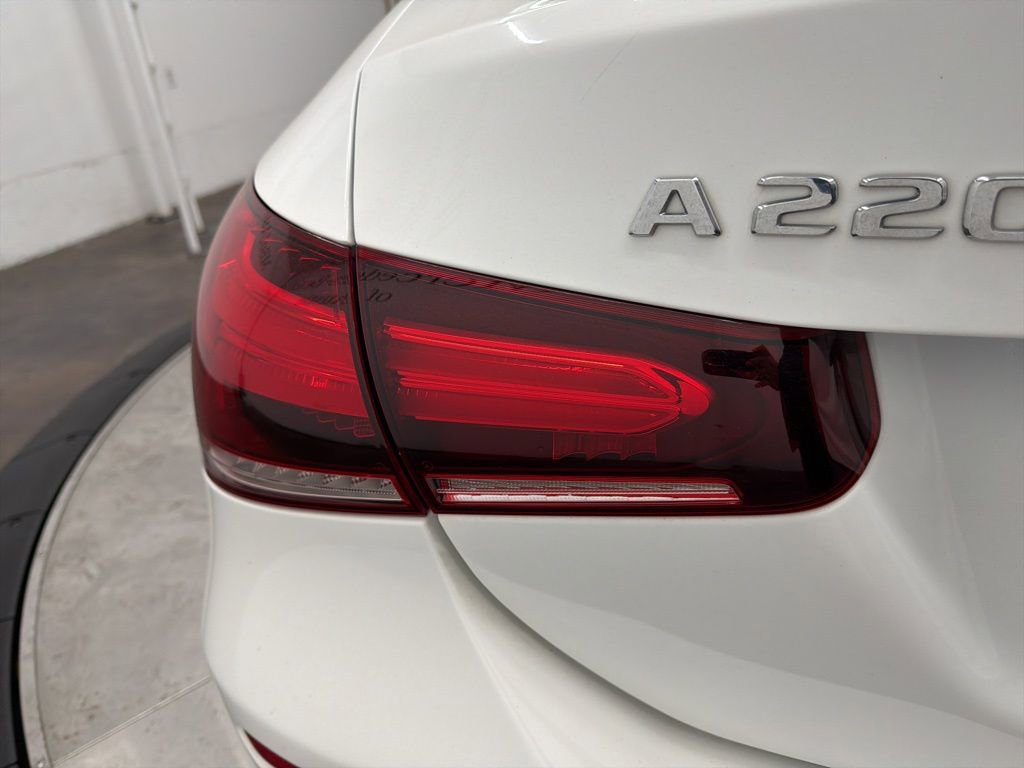 Used 2019 Mercedes-Benz A 220 image 11