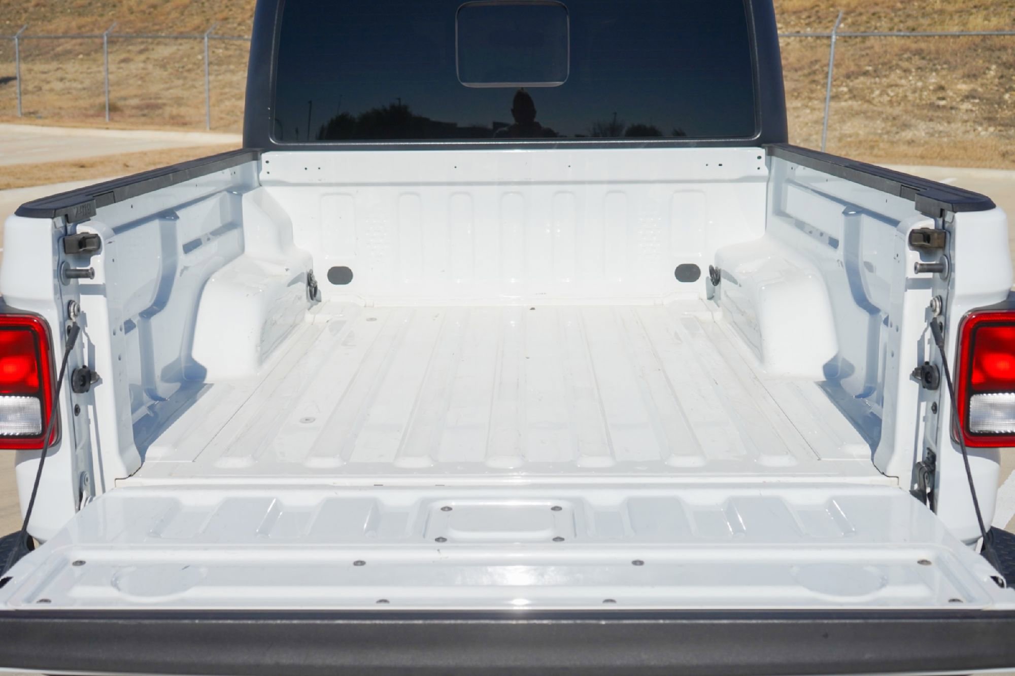 Used 2020 Jeep Gladiator Sport w/ Quick Order Package 24S image 25