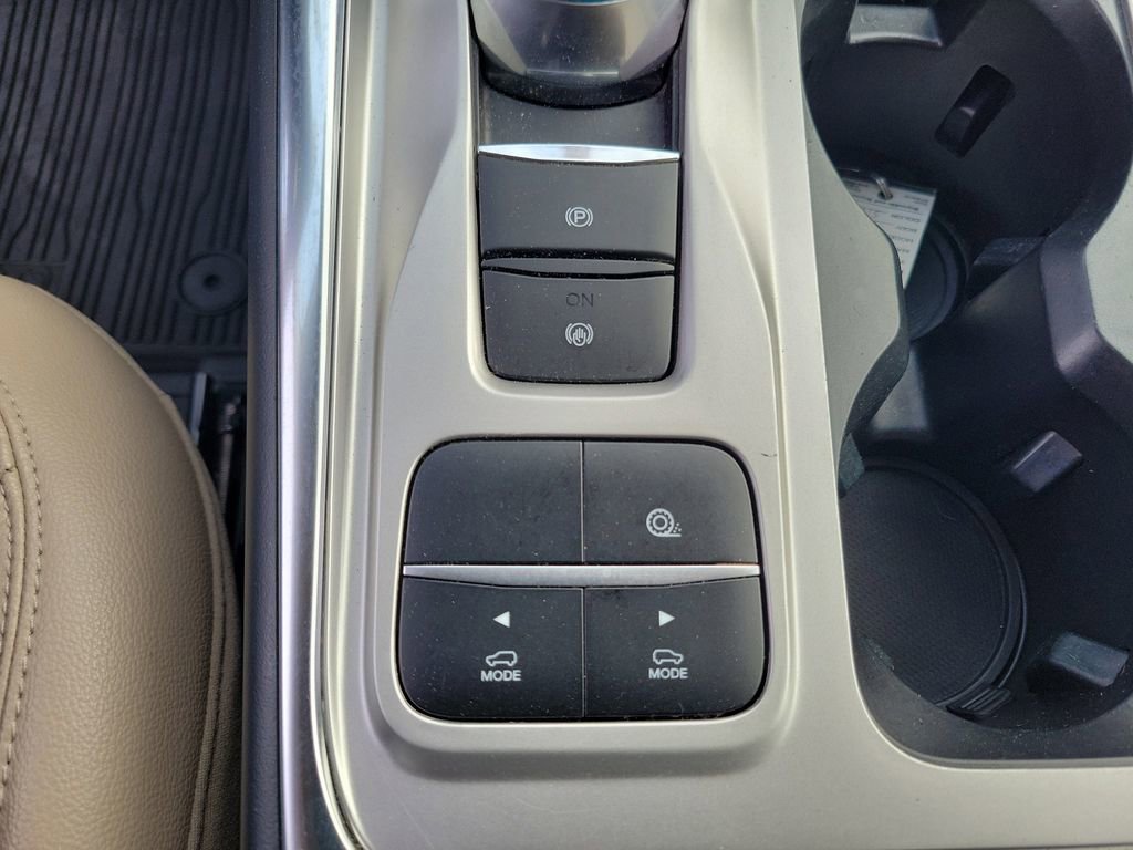 Used 2022 Ford Explorer Limited w/ Equipment Group 301A RWD image 28