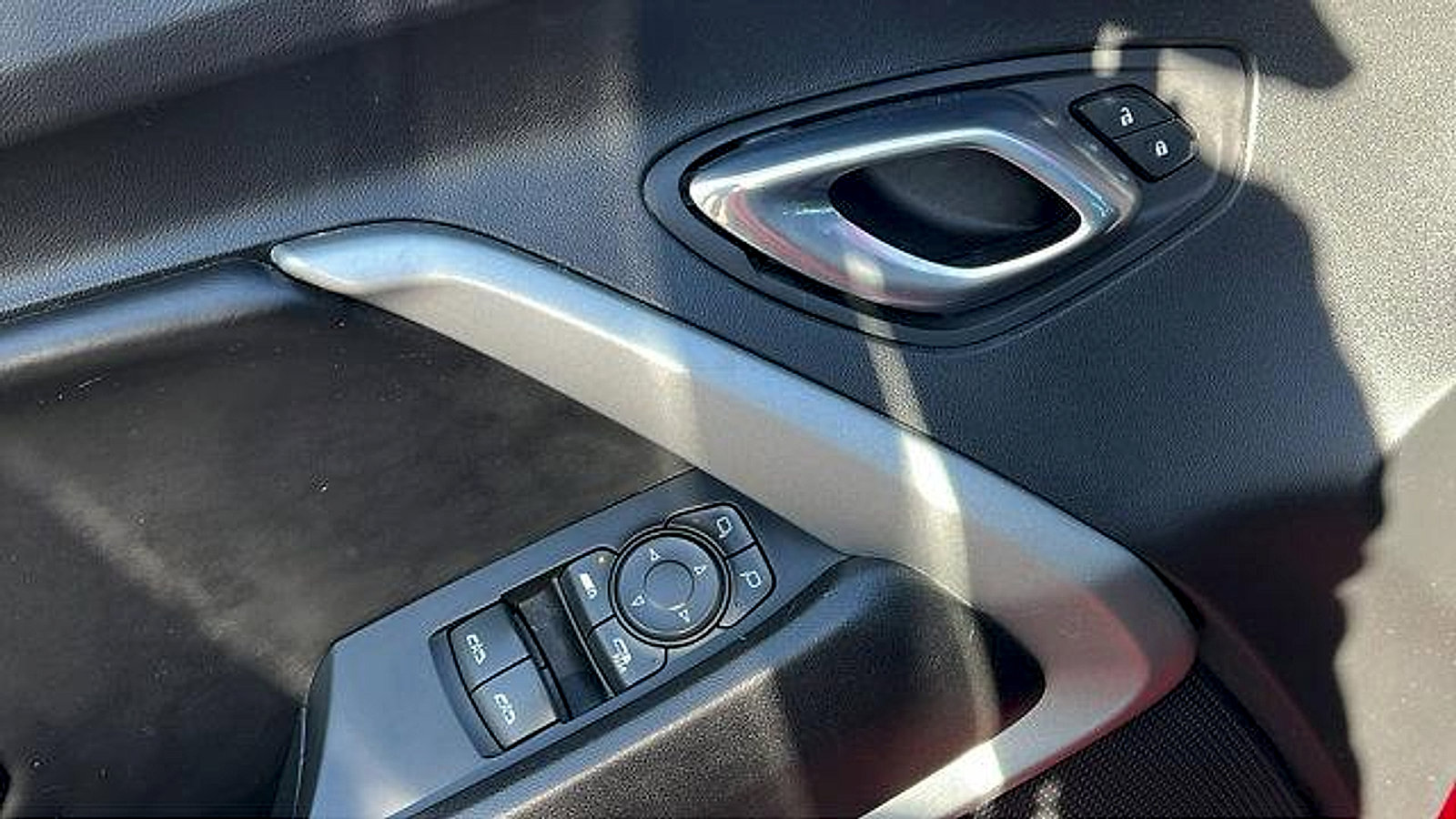 Used 2018 Chevrolet Camaro LT image 11