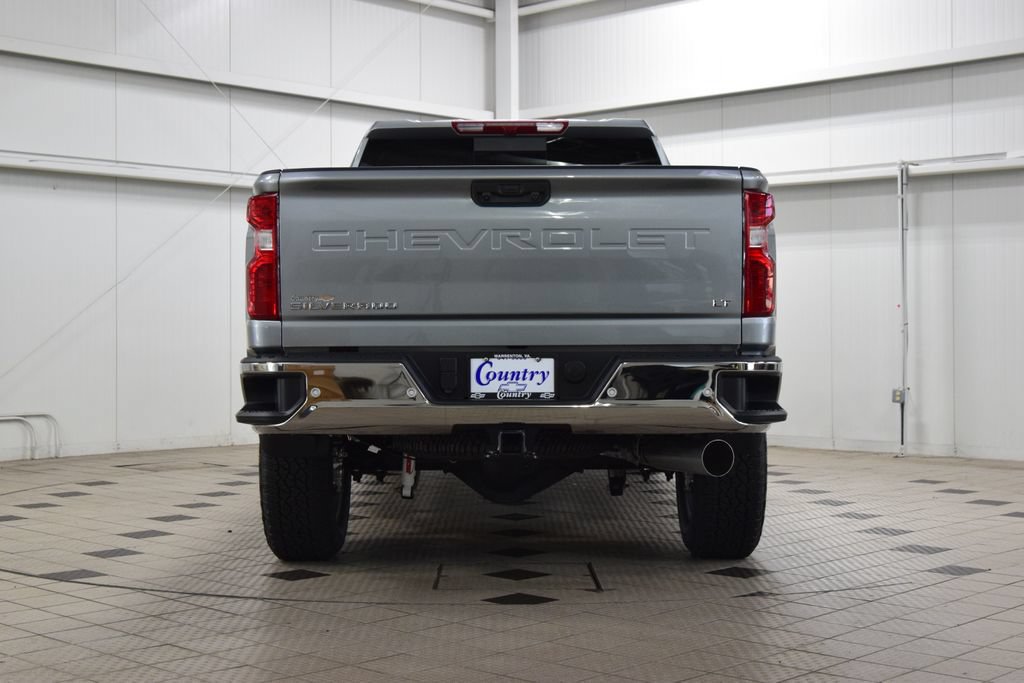 New 2026 Chevrolet Silverado 2500 LT w/ All Star Edition AWD/4WD image 7