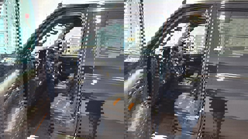 New 2026 GMC Sierra 2500 AT4 w/ AT4 Premium Plus Package image 22