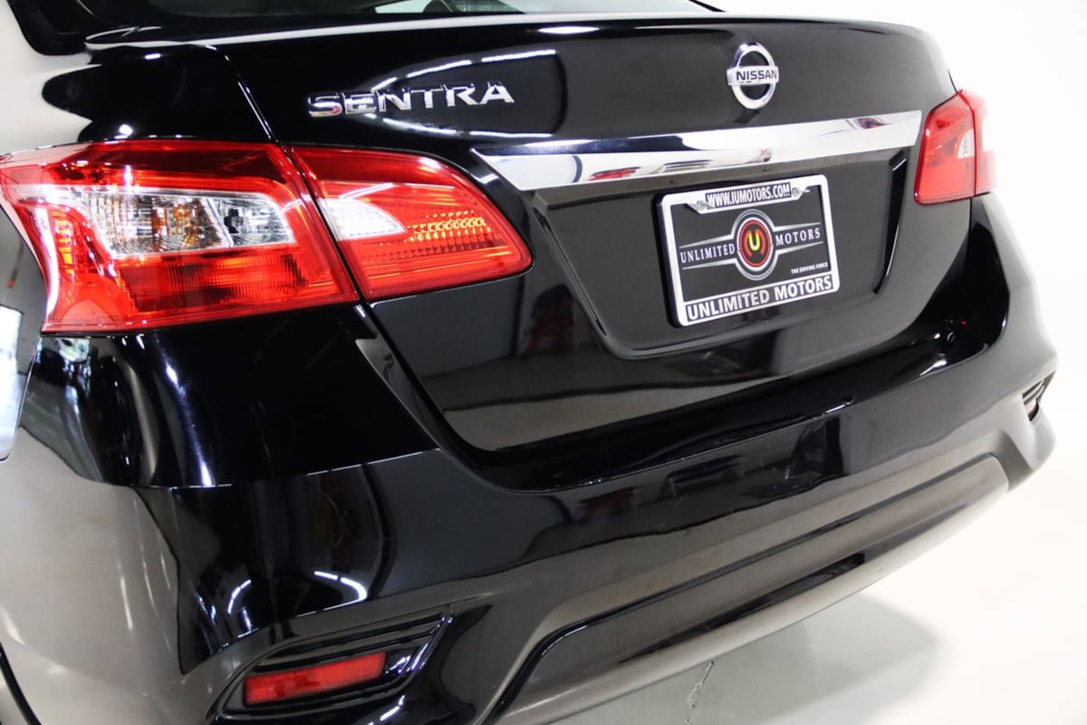 Used 2017 Nissan Sentra S FWD image 58