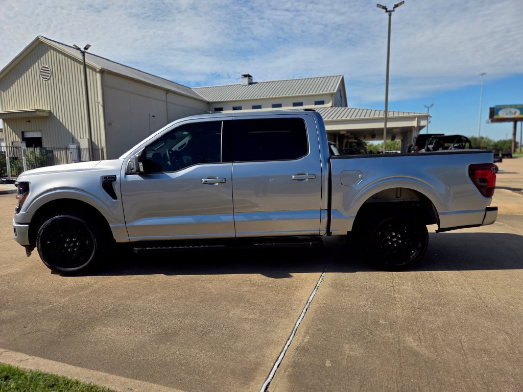 New 2026 Ford F150 XLT w/ Equipment Group 302A MID RWD image 8