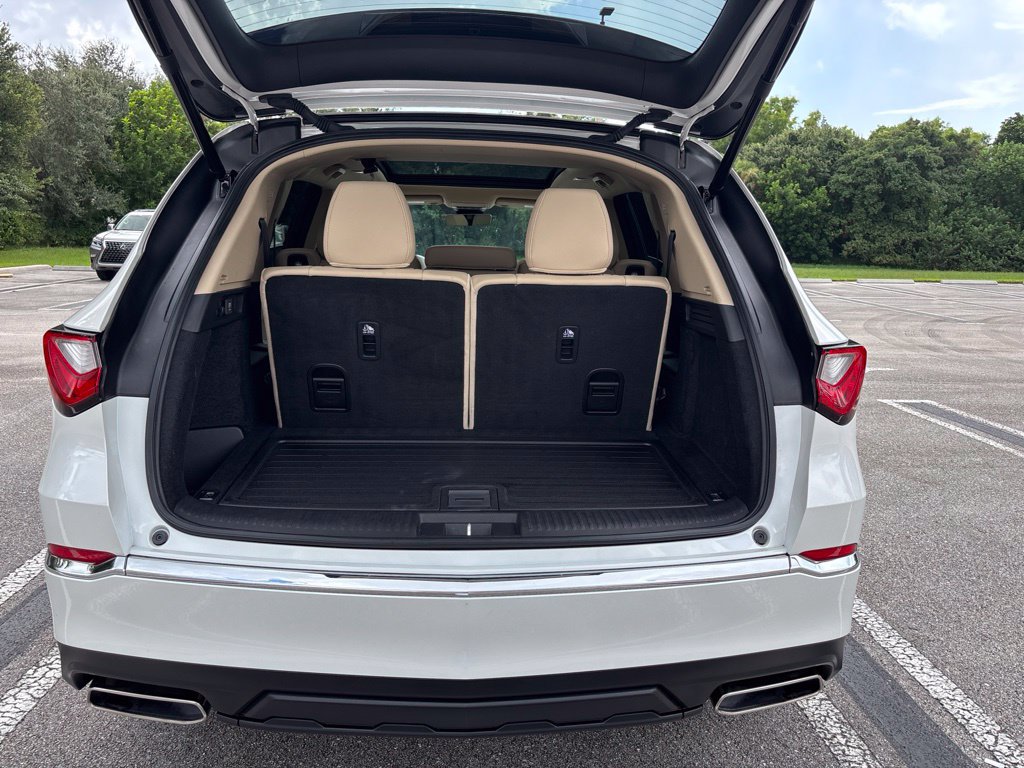 Certified 2023 Acura MDX FWD image 32