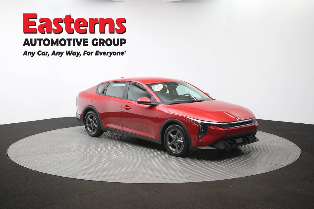 Used 2025 Kia K4 FWD image 52