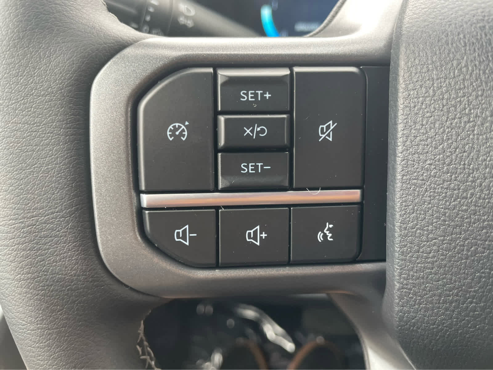 New 2026 Ford F350 Lariat image 18