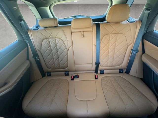 Used 2024 BMW X5 sDrive40i w/ Parking Assistance Package image 22