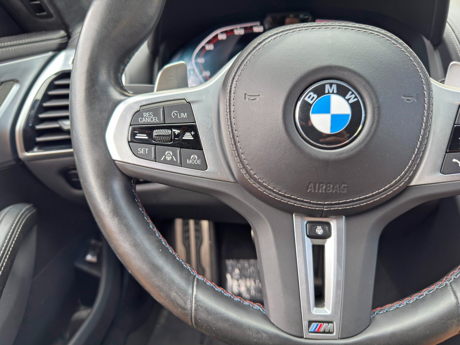 Used 2023 BMW M850i Gran Coupe xDrive w/ M Carbon Exterior Package AWD/4WD image 22