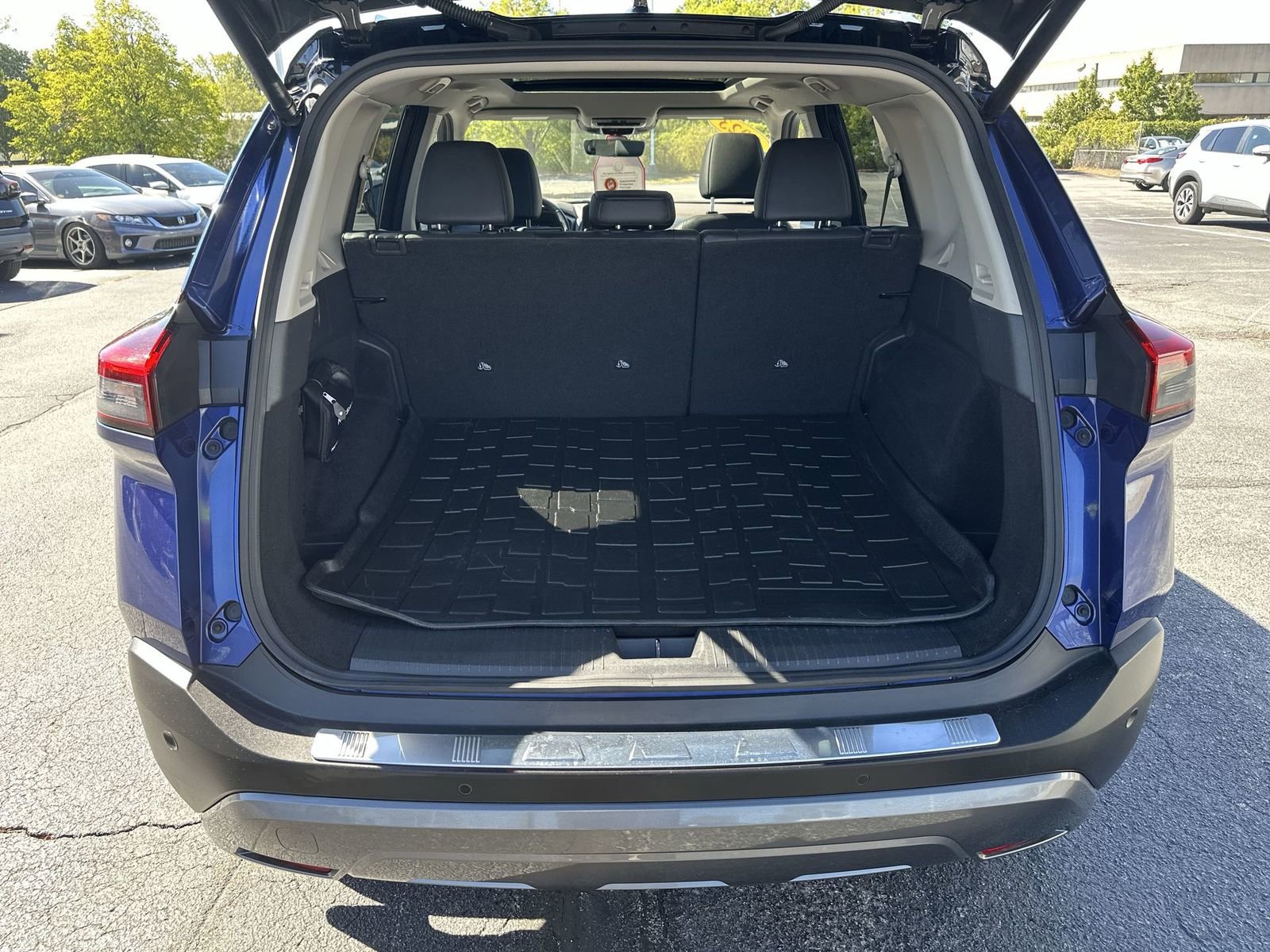 Certified 2023 Nissan Rogue SL w/ SL Premium Package AWD/4WD image 33