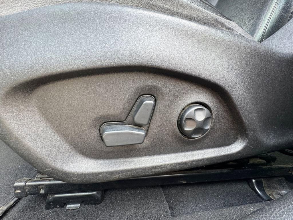 Used 2015 Jeep Renegade Limited w/ Safety & Security Group I AWD/4WD image 16