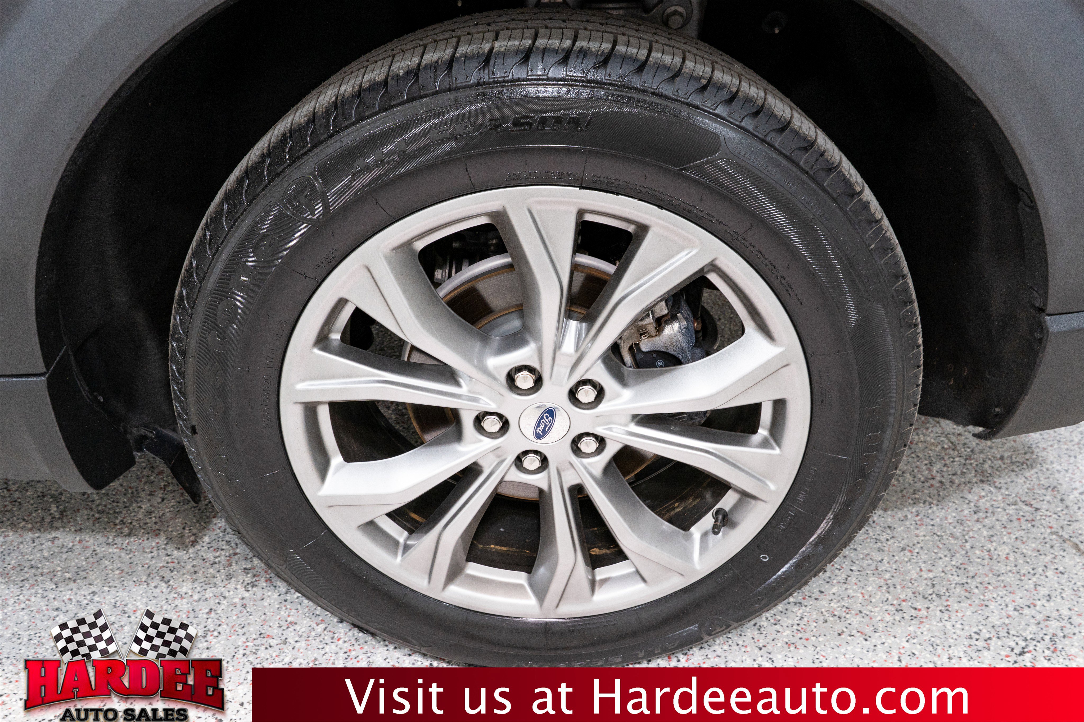 Used 2022 Ford Explorer Limited w/ Equipment Group 301A image 10