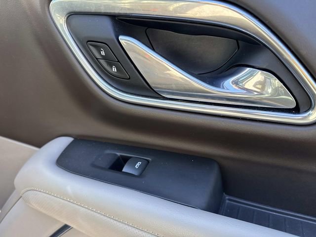 Used 2021 GMC Yukon SLT w/ SLT Luxury Package image 18