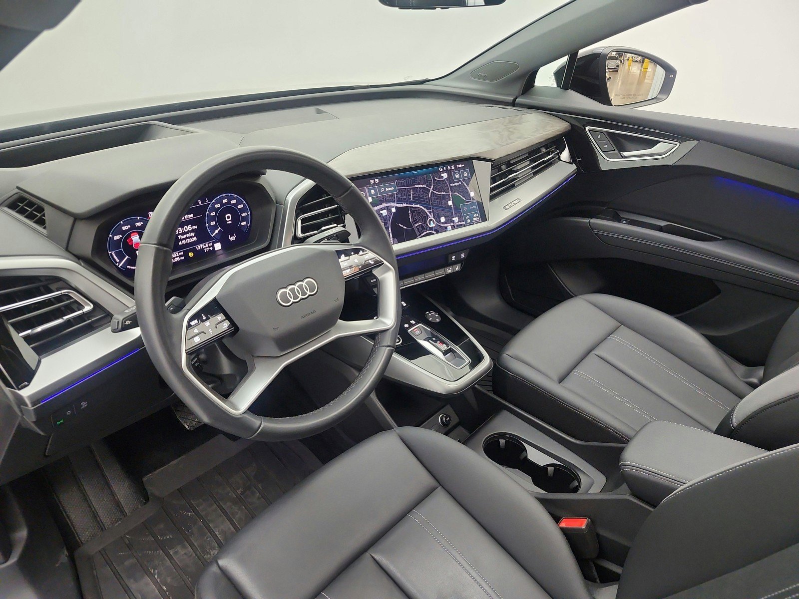 Used 2023 Audi Q4 e-tron Prestige w/ 20" Wheel Package image 9