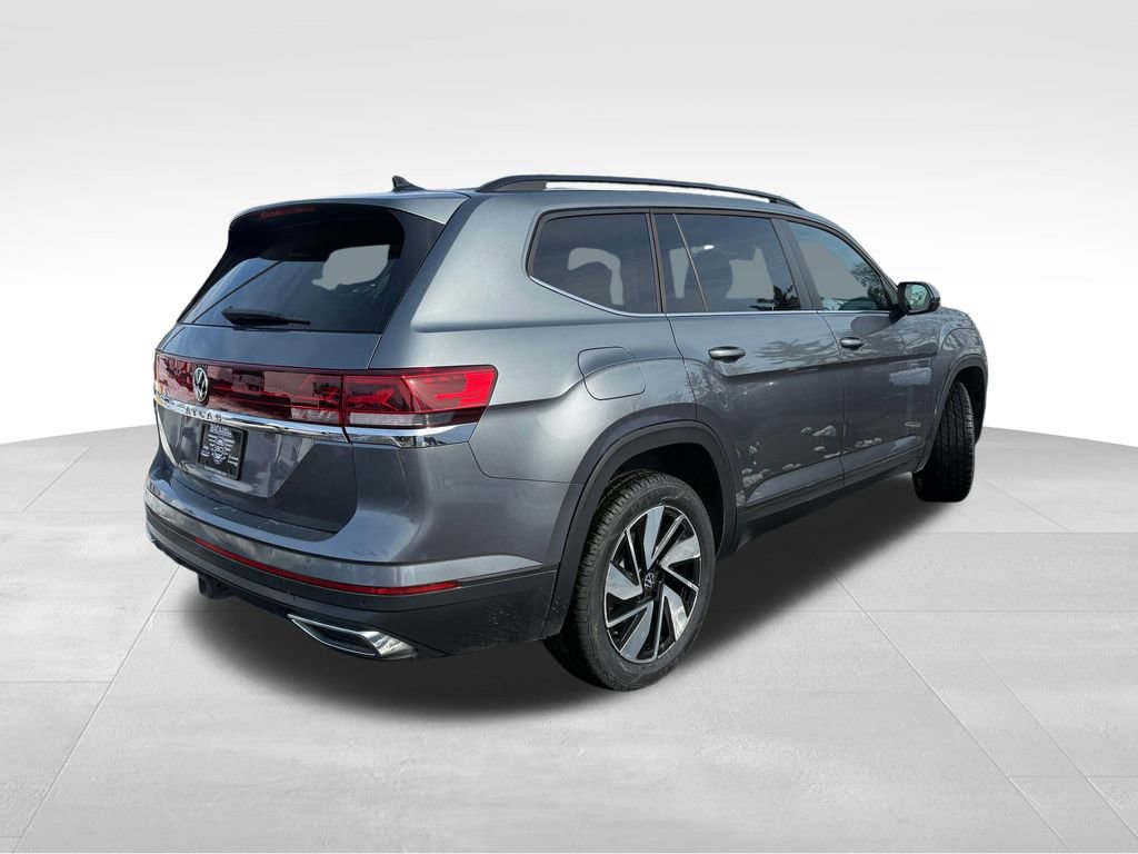 Used 2024 Volkswagen Atlas SE image 8