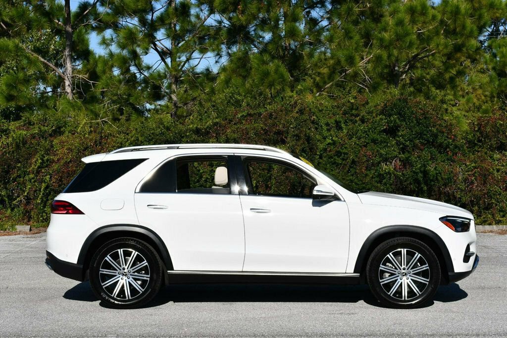 Used 2024 Mercedes-Benz GLE 450 4MATIC image 31