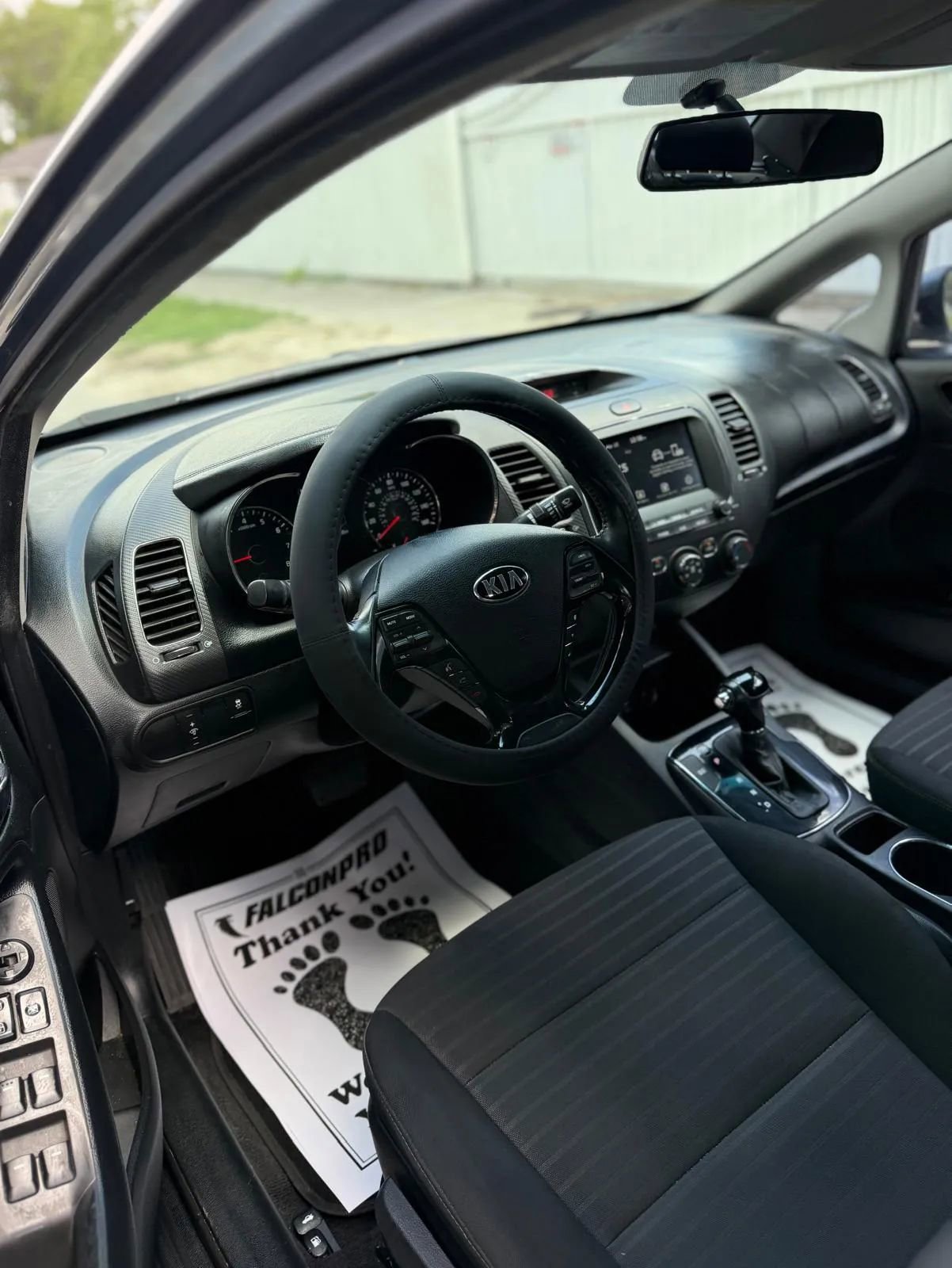 Used 2017 Kia Forte S FWD image 9