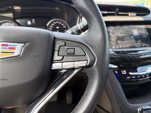 Used 2024 Cadillac XT6 Premium Luxury AWD/4WD image 29