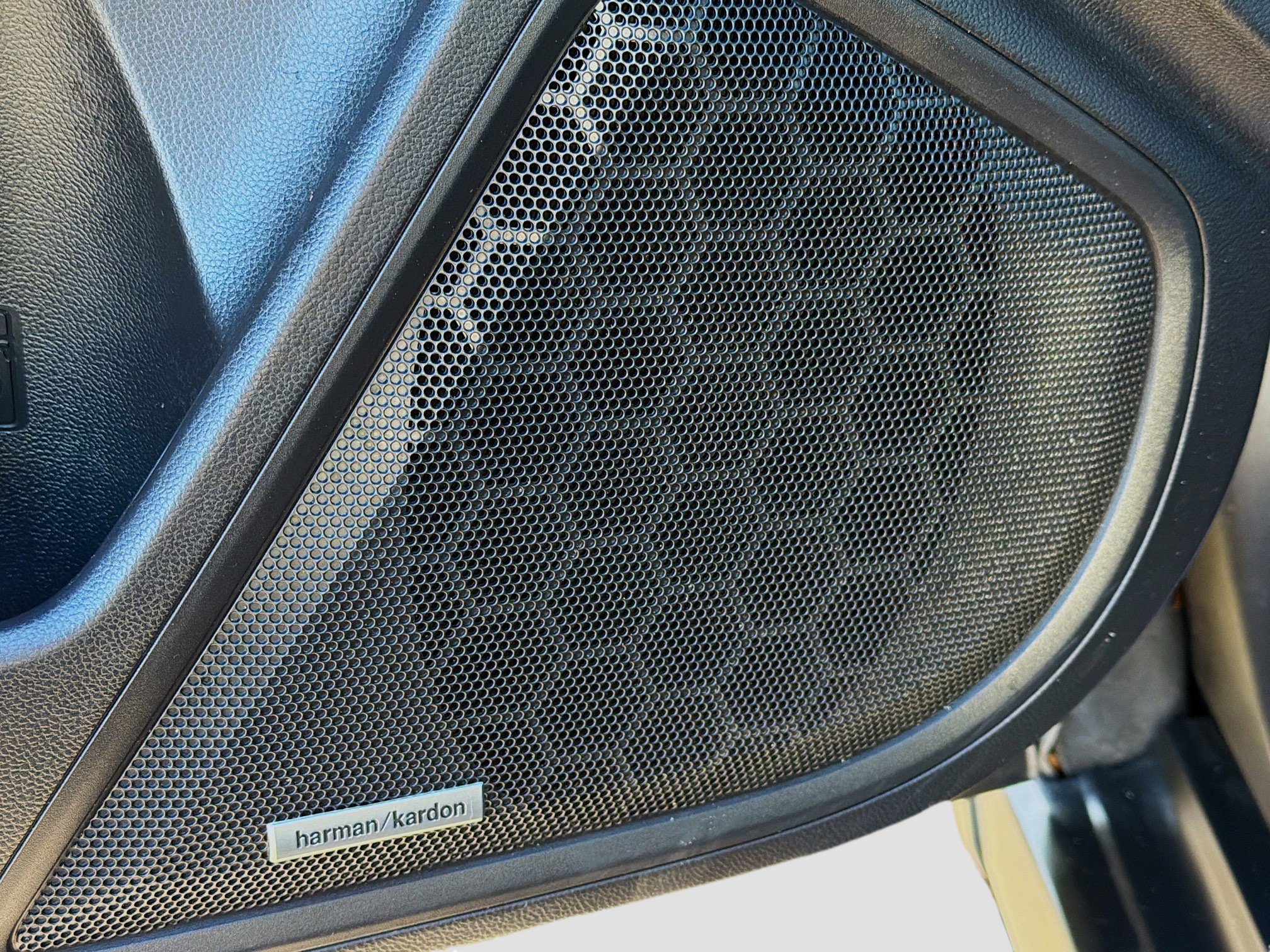 Certified 2023 Subaru Outback Limited image 24