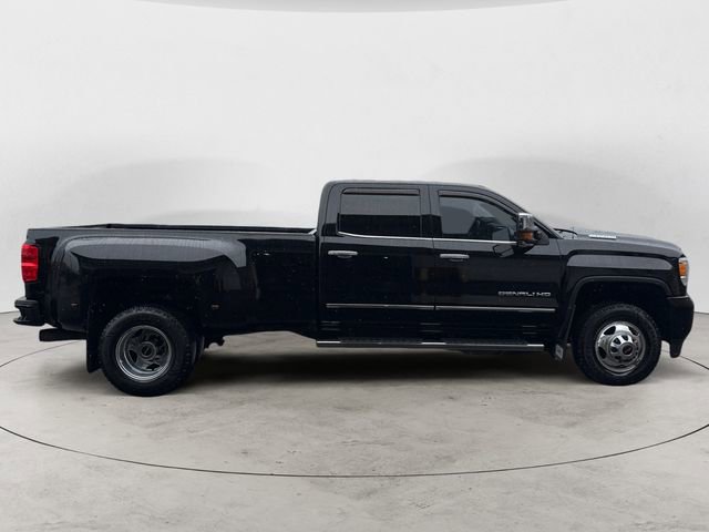 Used 2017 GMC Sierra 3500 Denali image 6