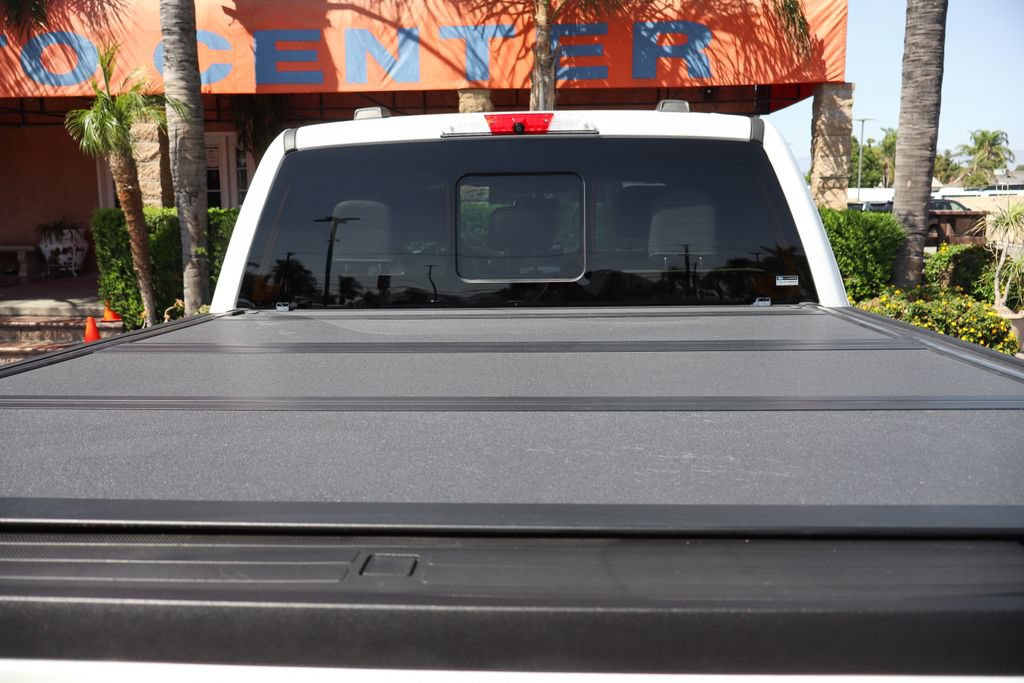 Used 2022 Ford F150 Lightning Platinum AWD/4WD image 7