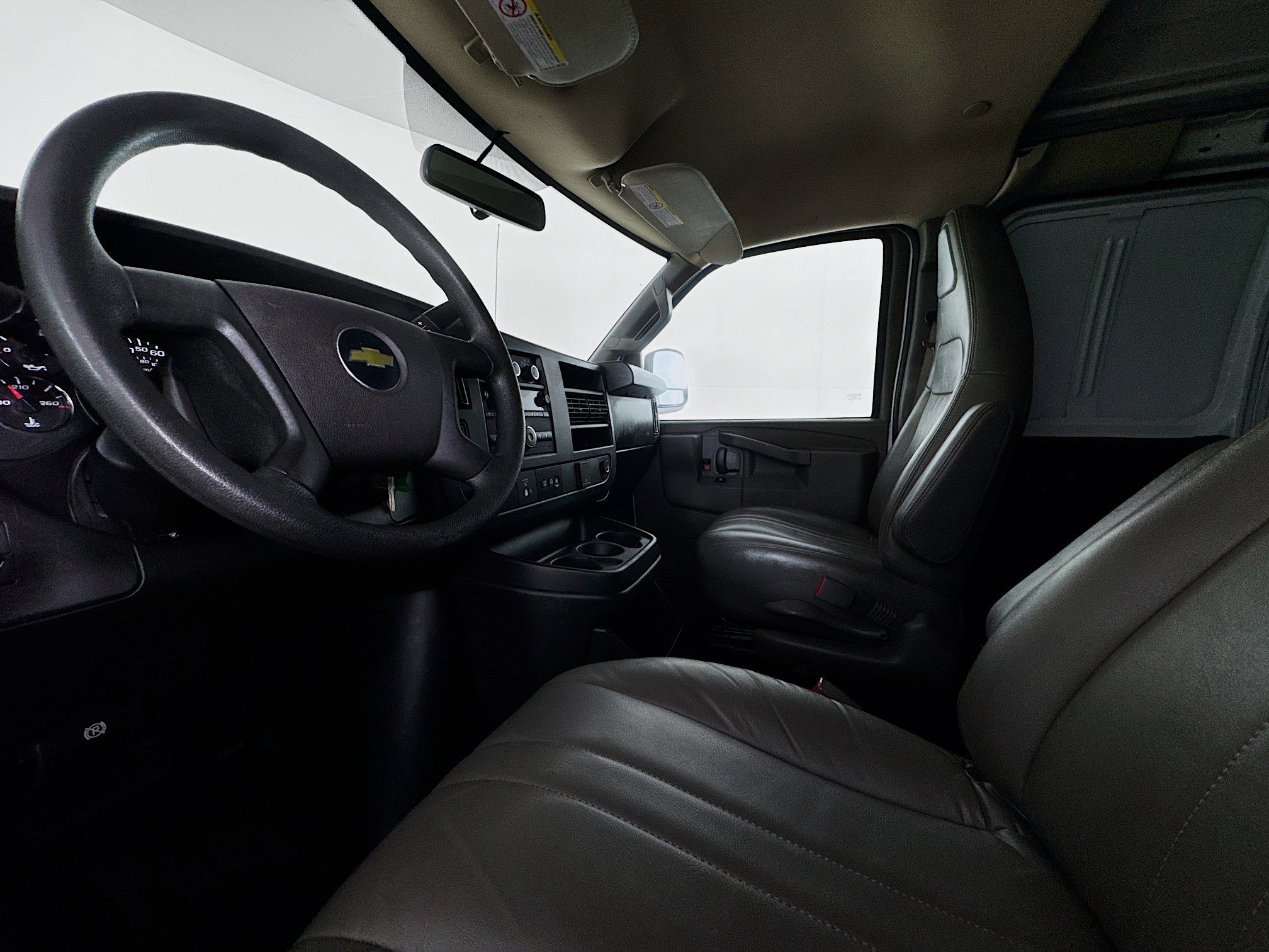Used 2022 Chevrolet Express 2500 Work Van image 17