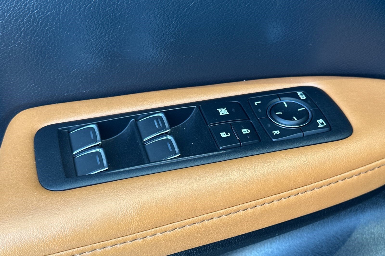 Used 2021 Lexus RX 350 AWD w/ Premium Package image 13