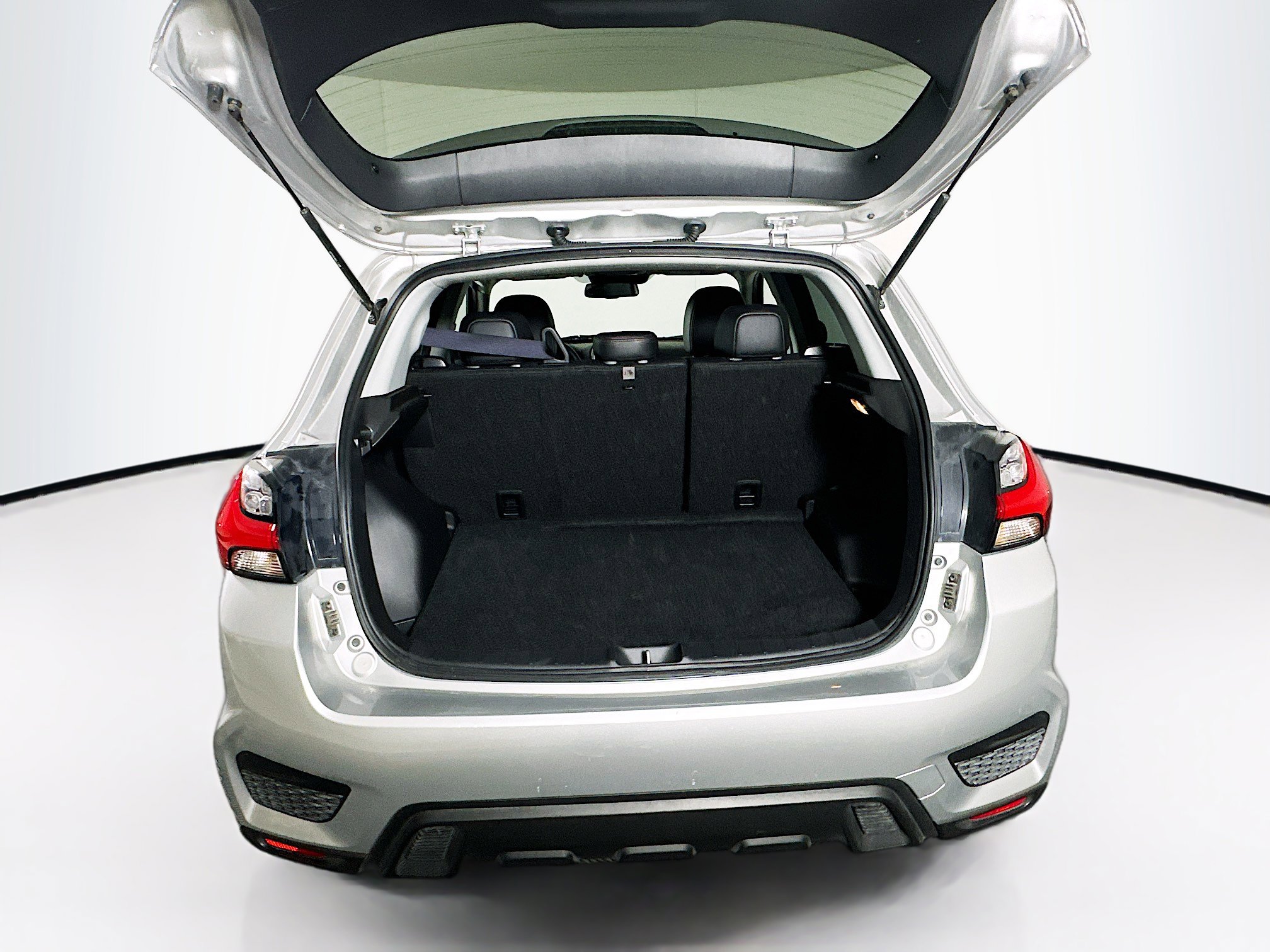 Used 2025 Mitsubishi Outlander Sport SE image 27