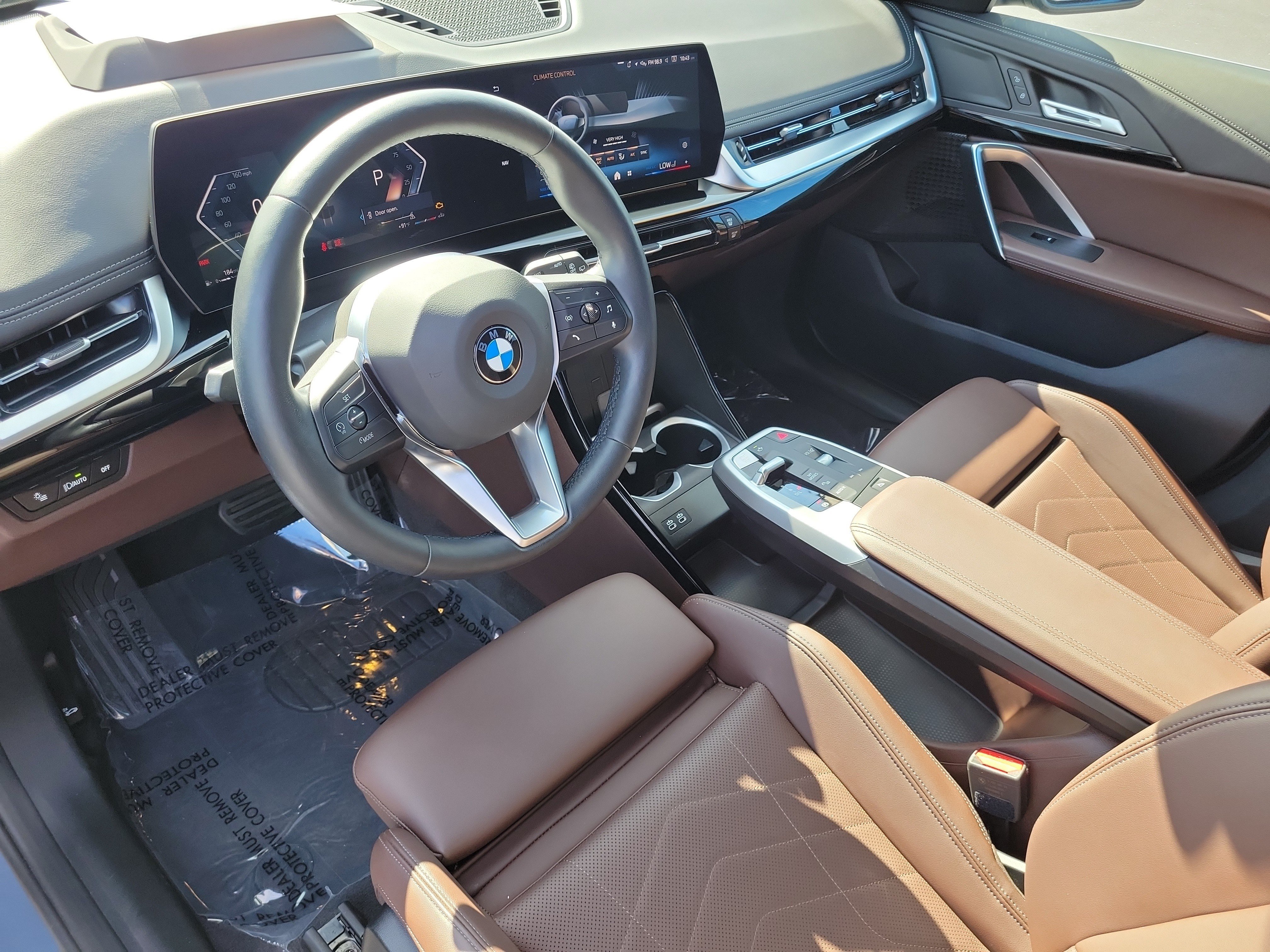 Used 2025 BMW X1 xDrive28i AWD/4WD image 23