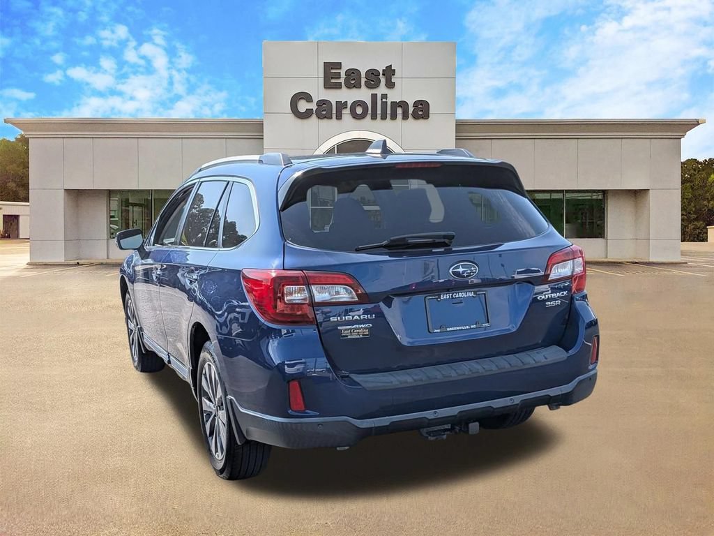 Used 2017 Subaru Outback 3.6R Touring w/ Popular Package #5A AWD/4WD image 5