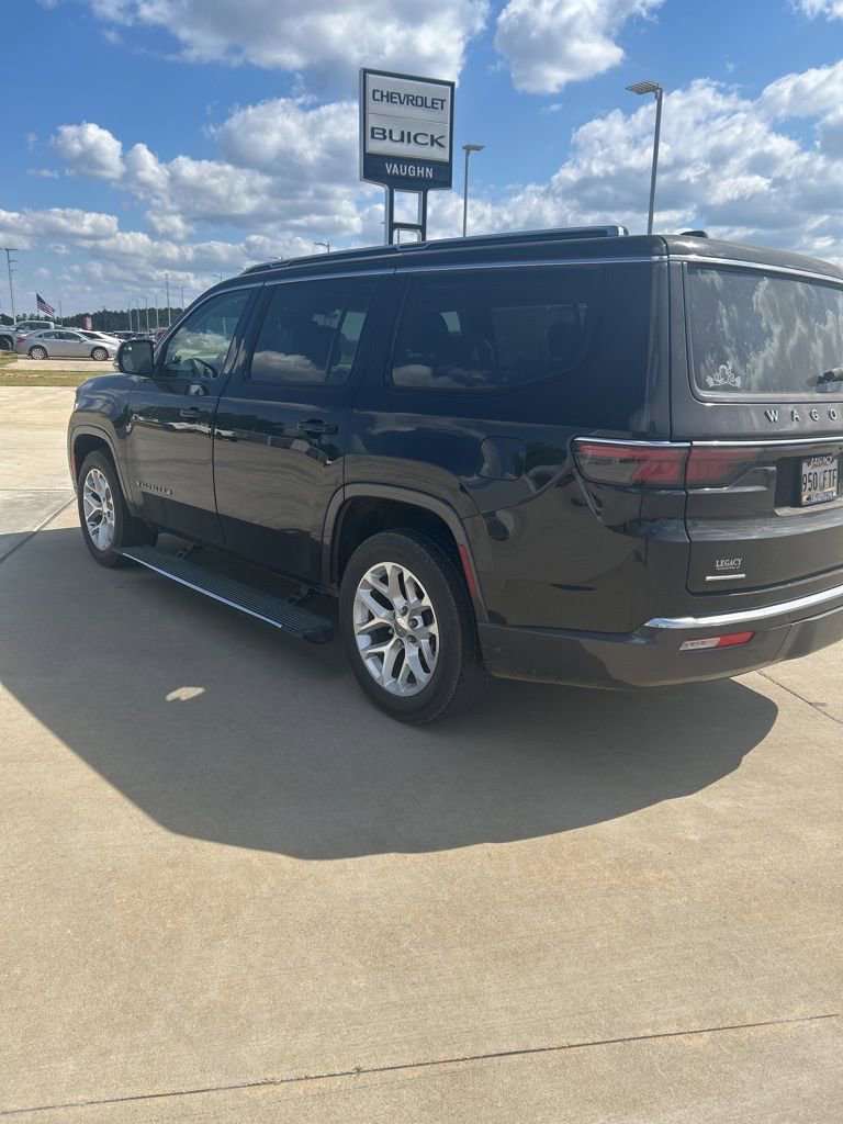 Used 2022 Jeep Wagoneer Series III w/ Premium Group I image 5