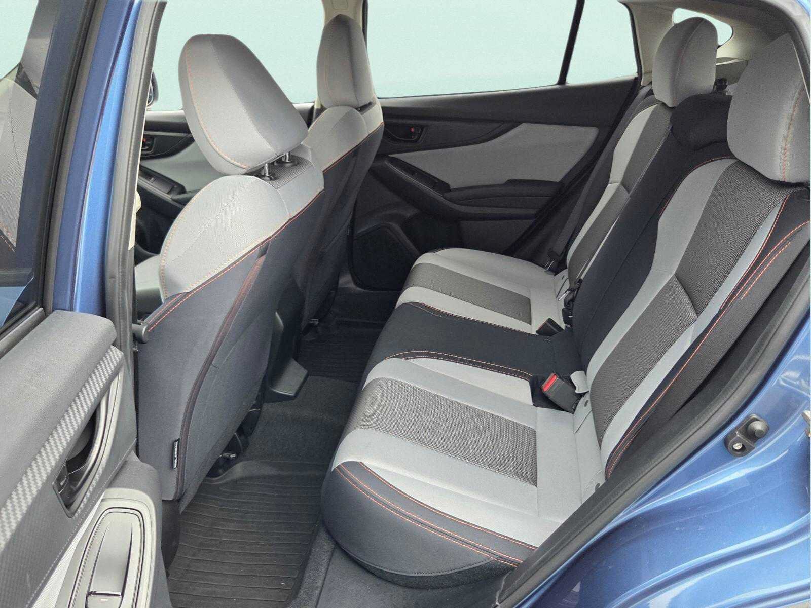 Used 2019 Subaru Crosstrek 2.0i Premium AWD/4WD image 11