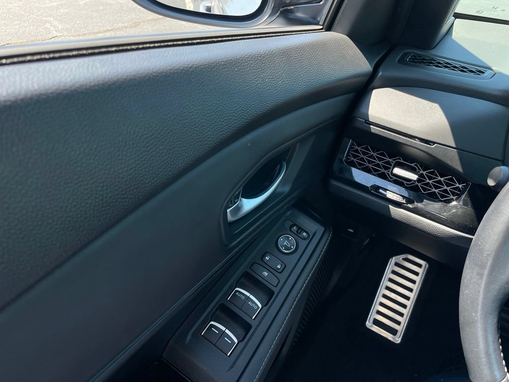 Certified 2025 Honda Accord Sport image 22