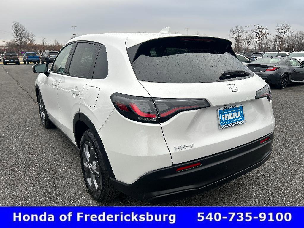 Certified 2026 Honda HR-V LX image 4