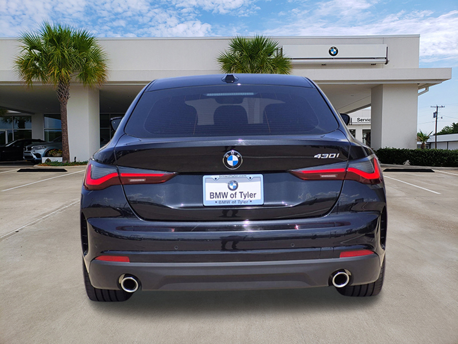 Certified 2025 BMW 430i w/ Premium Package RWD image 5