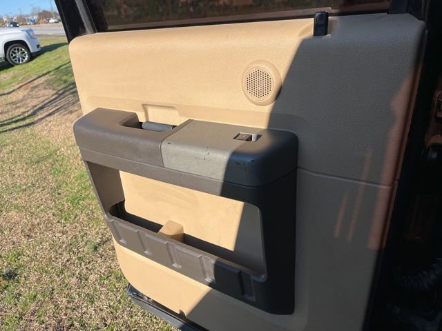 Used 2016 Ford F250 Lariat w/ Lariat Ultimate Package image 15