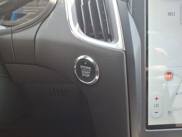 Used 2024 Ford Edge Titanium image 21
