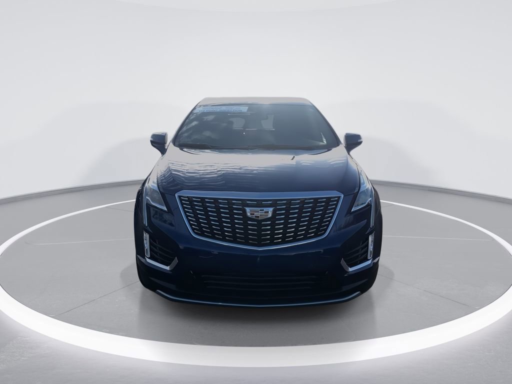 Used 2023 Cadillac XT5 Premium Luxury image 3