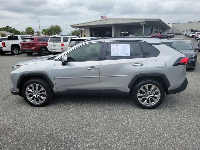 Used 2019 Toyota RAV4 Limited AWD/4WD image 13