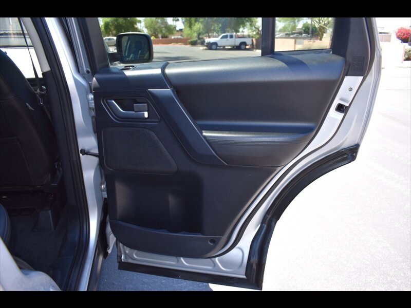 Used 2014 Land Rover LR2 AWD/4WD image 27