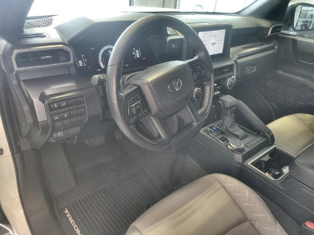 Used 2026 Toyota Tacoma SR5 AWD/4WD image 14