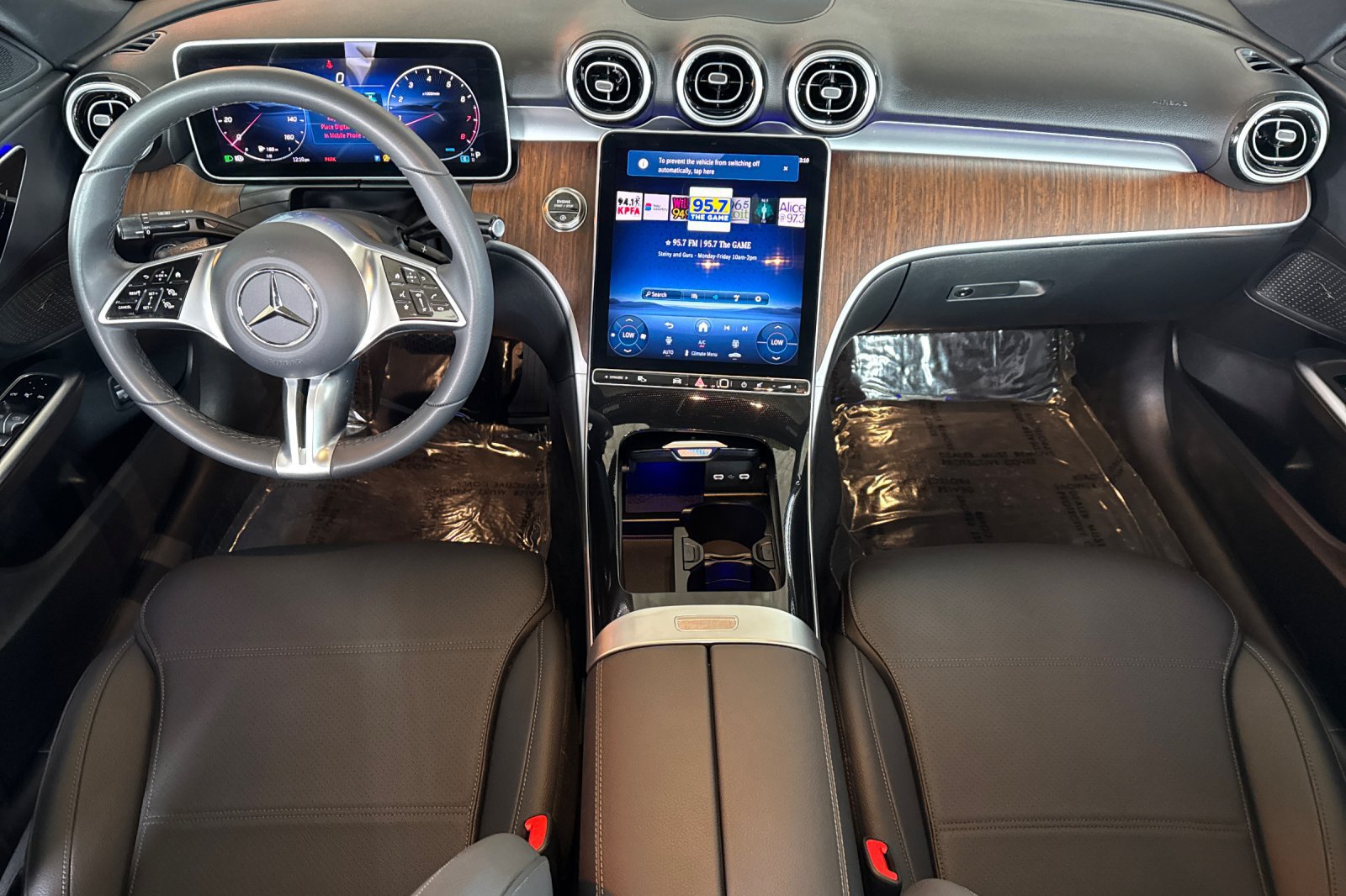 Used 2026 Mercedes-Benz C 300 Sedan image 16